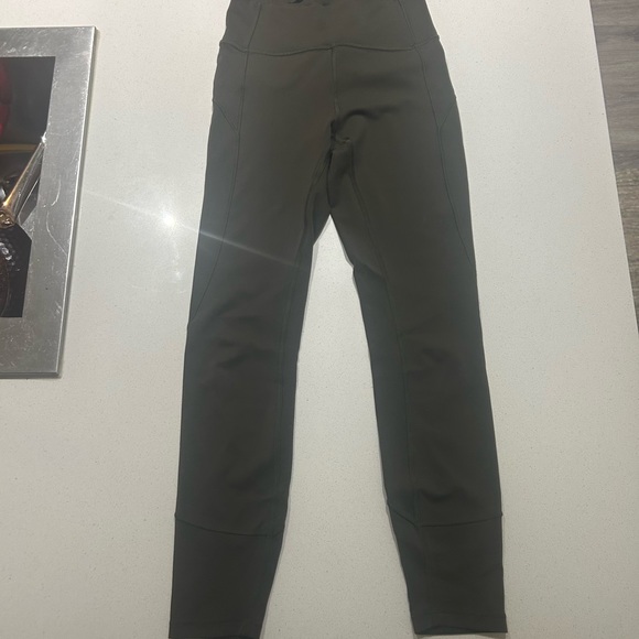 Lululemon 25” Fast and Free Size 4 - Picture 7 of 7